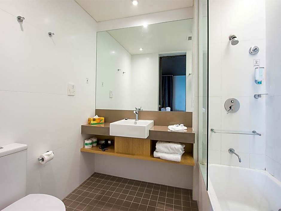 Alpha Hotel Eastern Creek