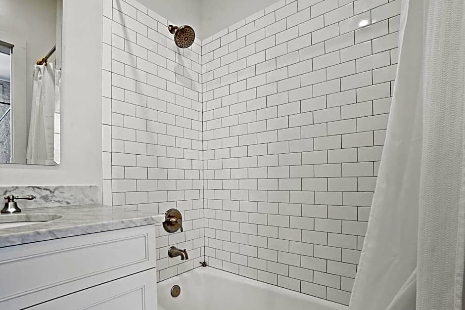 Charming Cbd 4br On Gravier Near Jazz & Dining