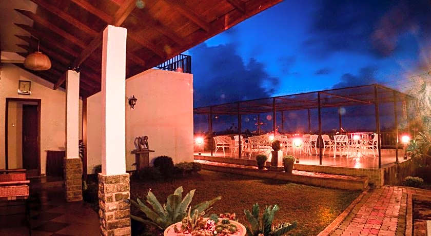 Villa Baywatch Rumassala