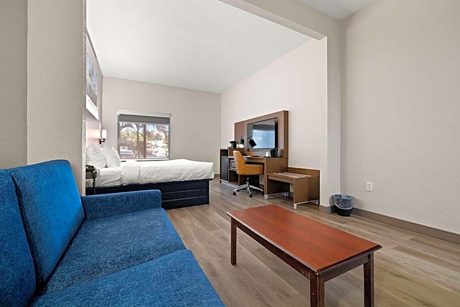 Clarion Pointe Lakeland I-4