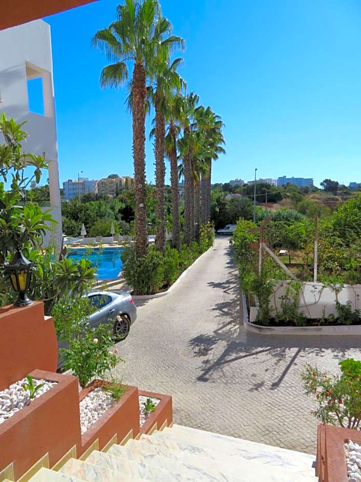 Hotel Alcaide