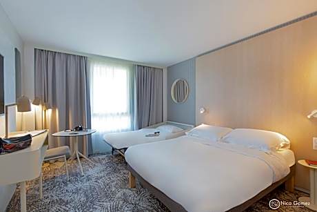 Classic Room with One Double Bed and One Sofa