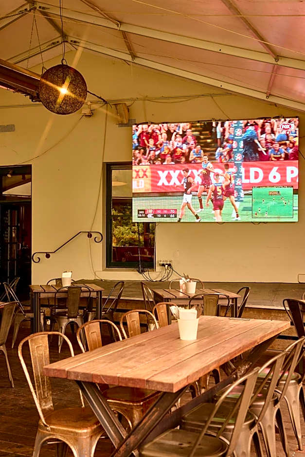 Yarra Valley Grand Hotel