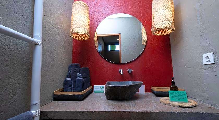 Wasabi Hotel and Restaurant Pererenan