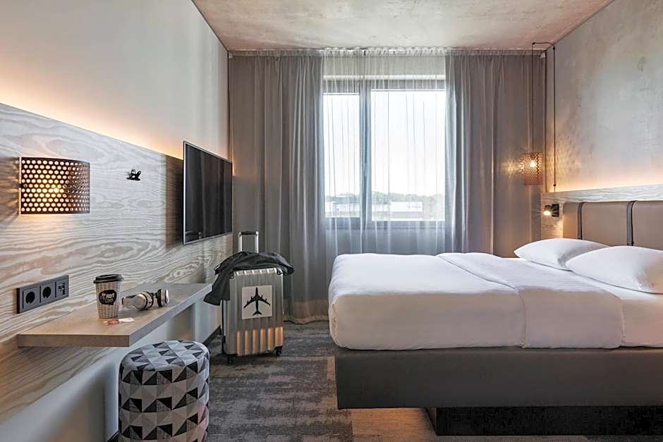 Moxy Frankfurt Airport Kelsterbach