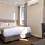 Somerset Hotel