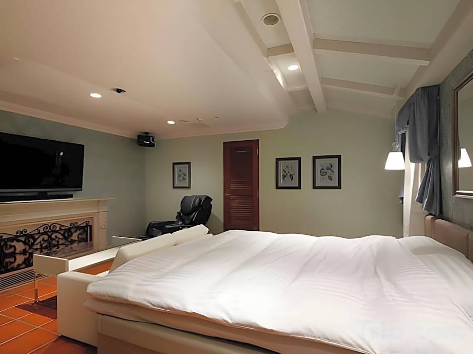 Hotel Valentine TOGO - Adult Only