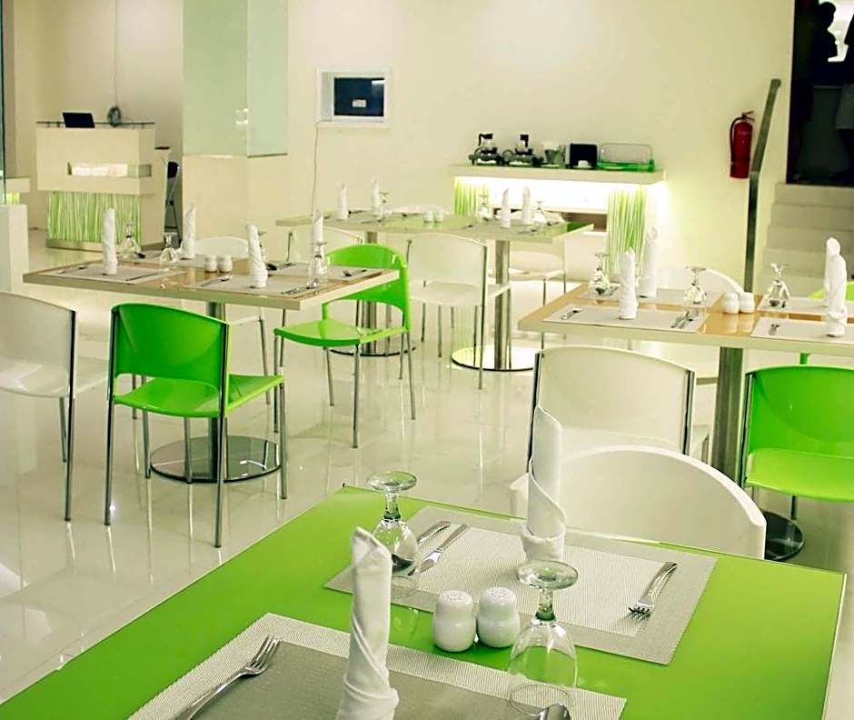 Everbright Ambon Hotel