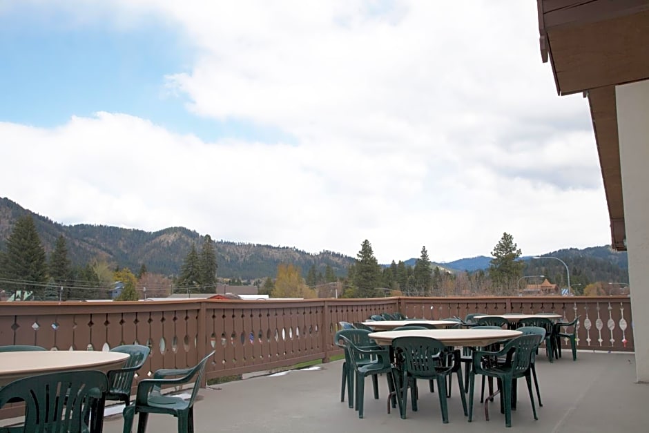 FairBridge Inn & Suites