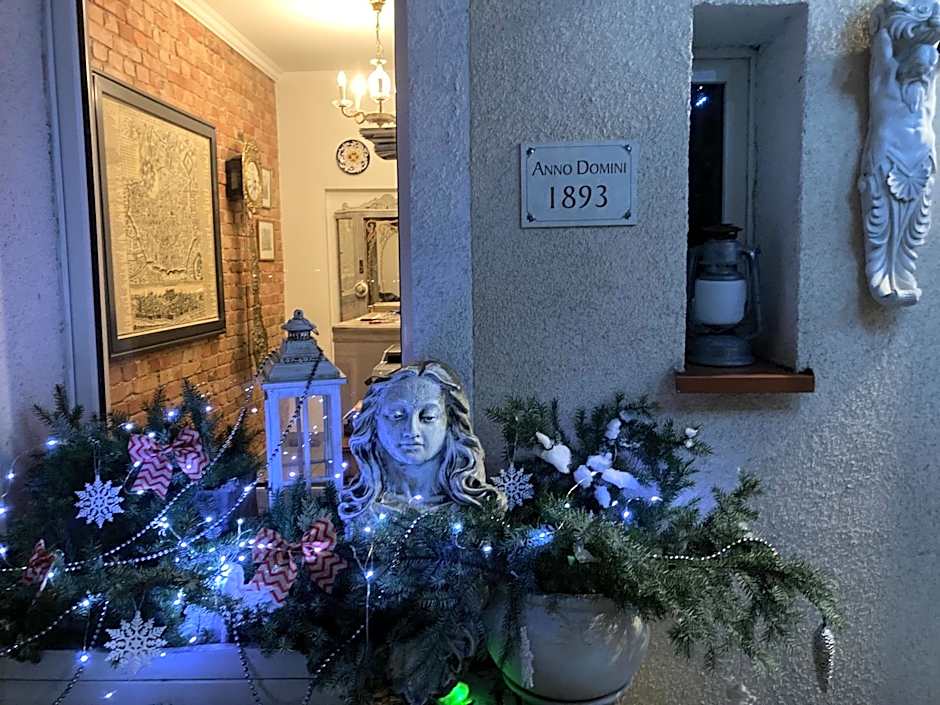 Villa Italiana pokoje z prywatnymi łazienkami & Odnowa Biologiczna