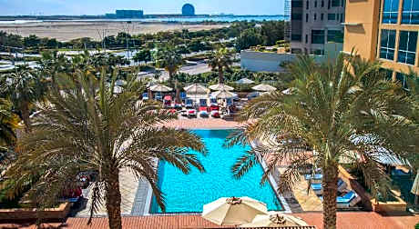 Yas Plaza Circuit by IHG