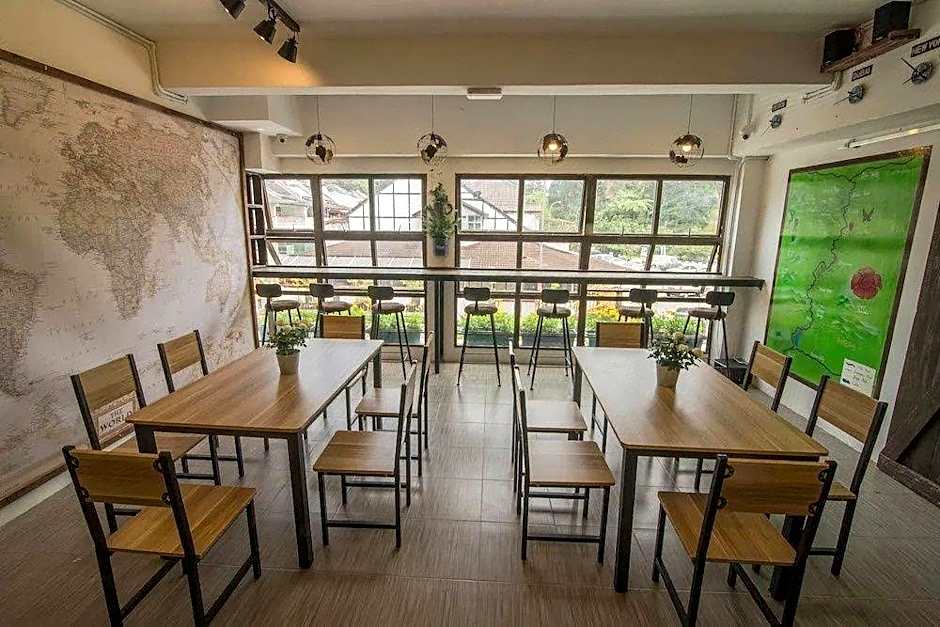 Traveller Bunker Hostel 1