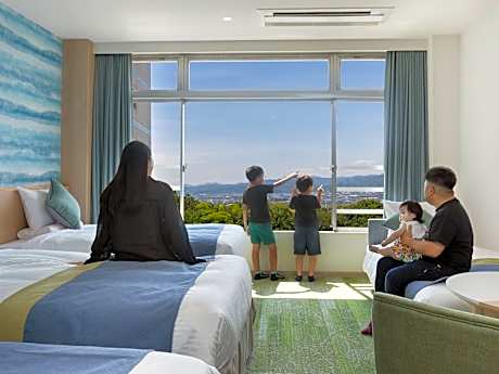 Forest View Superior Deluxe Quadruple Room with private bathroom