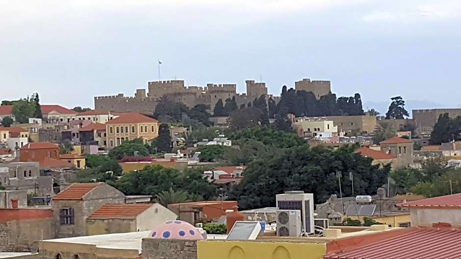 Old Town Senses Boutique Hotel