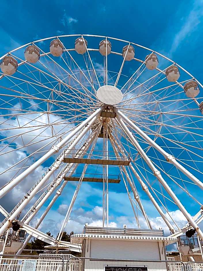 The Boho - 4 min walk to beach & town