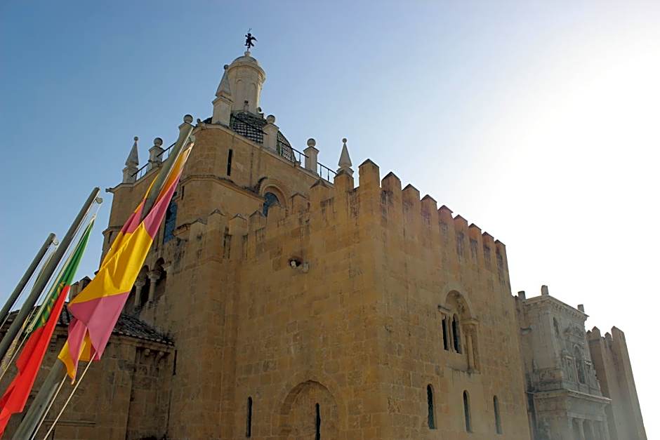 Serenata Hotel & Hostel Coimbra
