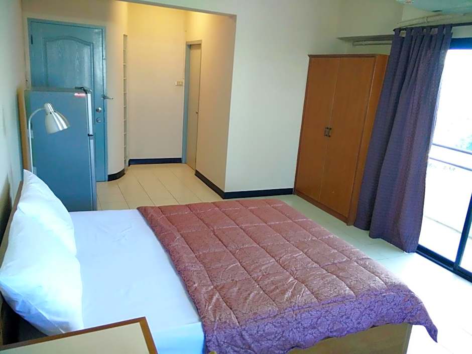 Grand Residence Ngamwongwan 19