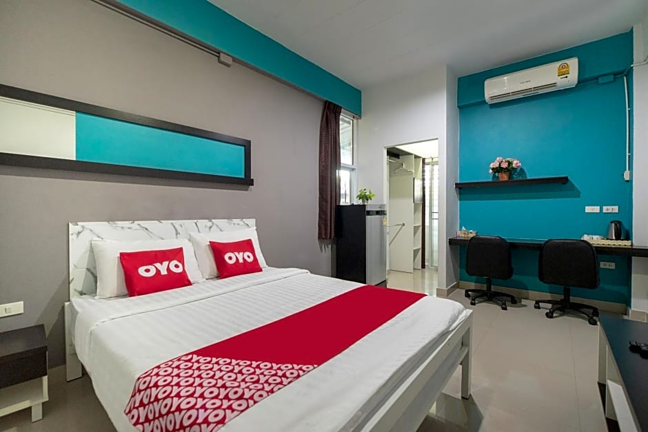 OYO 801 Inndy Suite