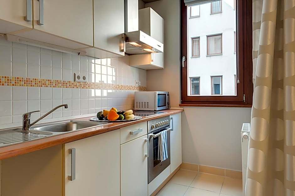 Central Passage Apartments by Vagabond Downtown