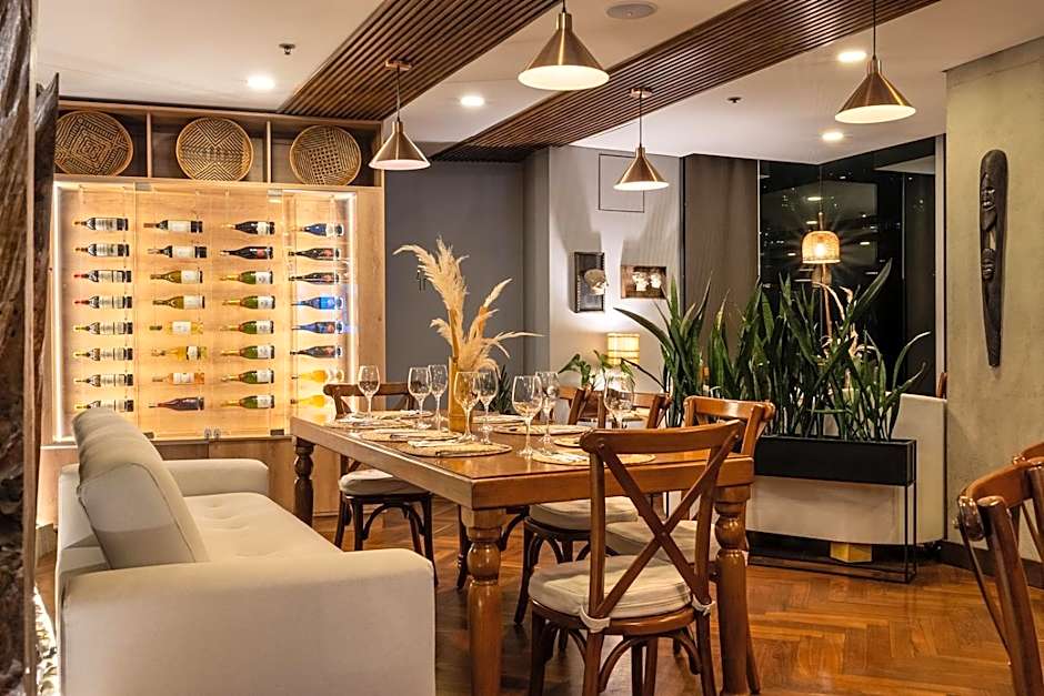 Diez Hotel Categoría Colombia