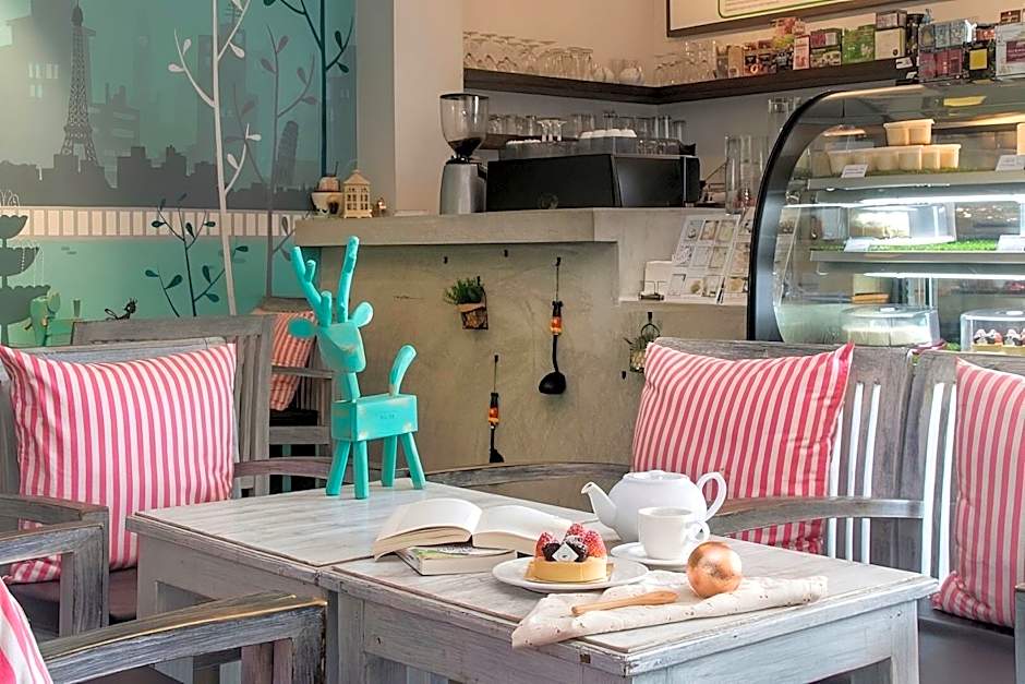 The Phoenix Hotel Bangkok