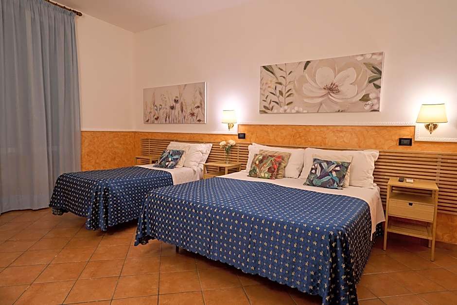 Hotel Ascot