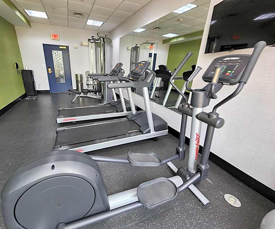 Spark by Hilton California Lexington Park