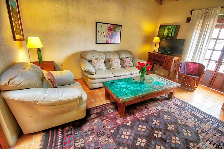 Hotel Casa Encantada