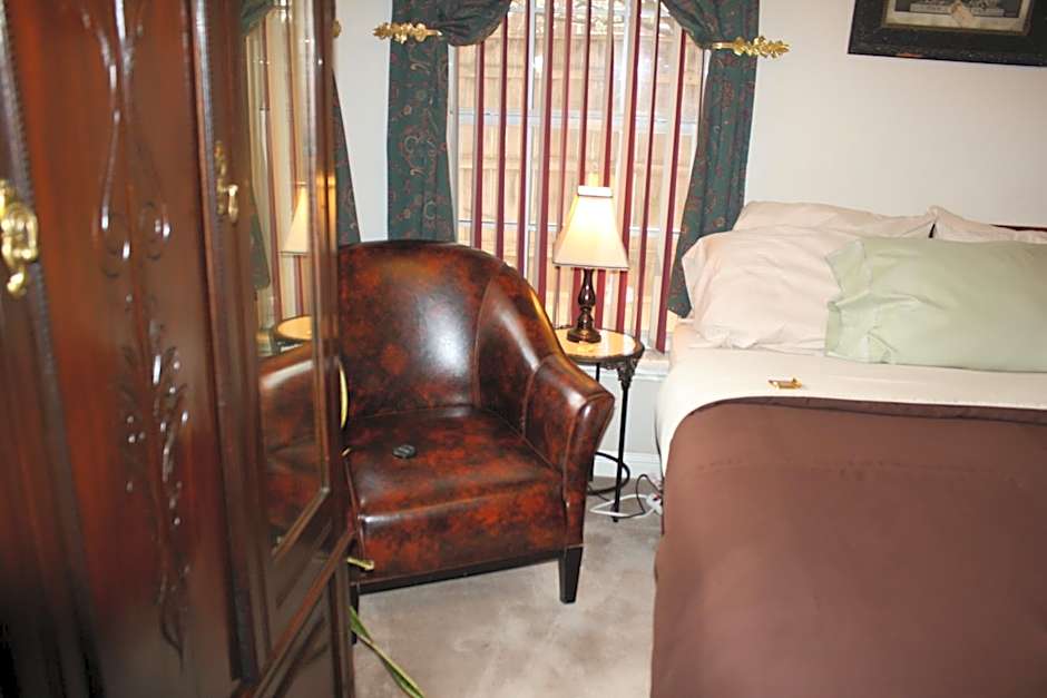 Woodrow House Bed & Breakfast