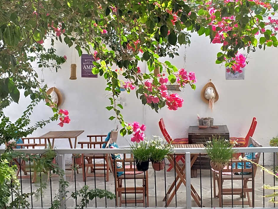 Stratos ArtDeco House