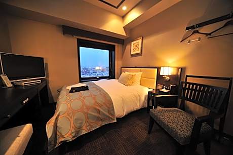 Double Room with Small Double Bed - Non-Smoking