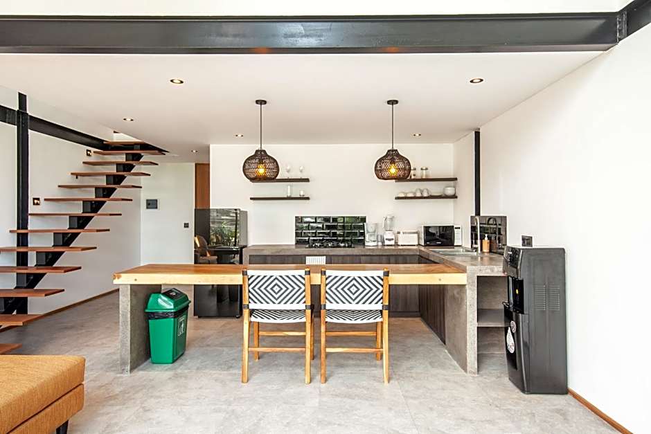 Modern Spacious Loft 200m From The Beach Canggu
