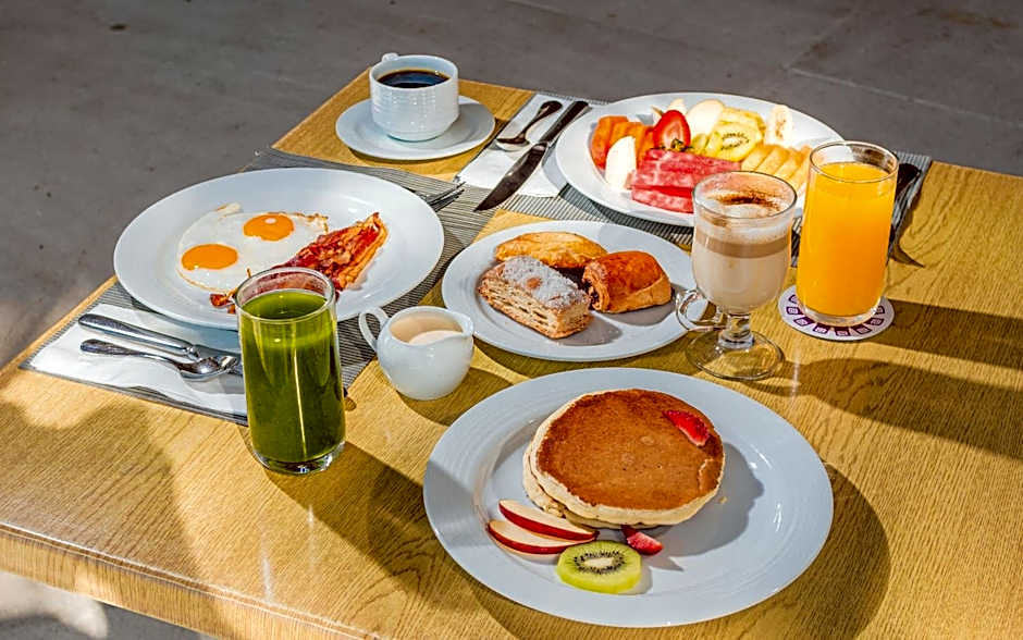 Camino Real Zaashila Huatulco