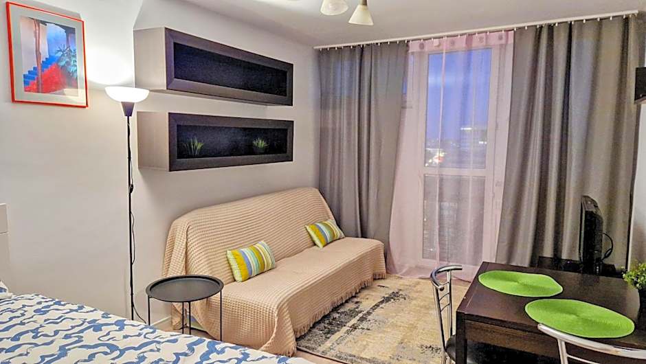 Grzybowska Pokoje Centrum