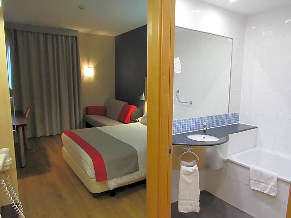 Holiday Inn Express Alcobendas By IHG