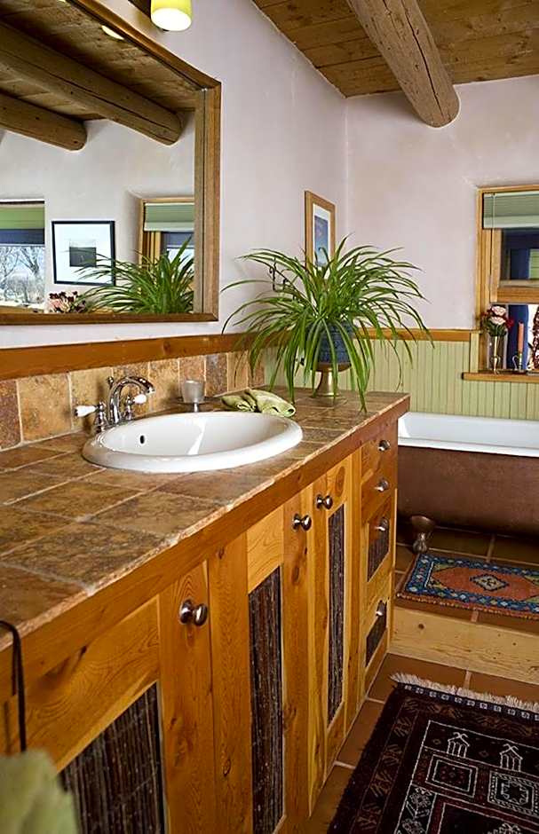 Casa Gallina - An Artisan Inn