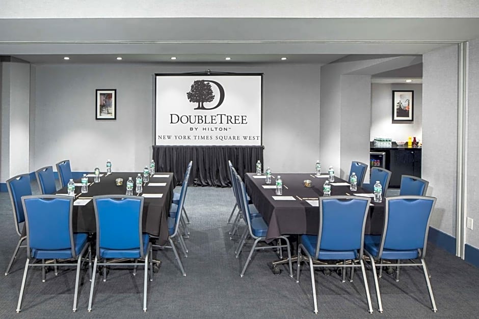 DoubleTree By Hilton New York Times Square West