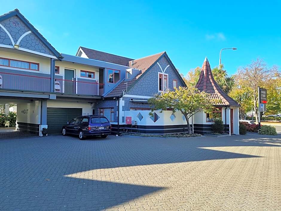 Amross Court Motor Lodge