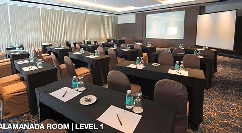 Astana Wing - Riverside Majestic Hotel