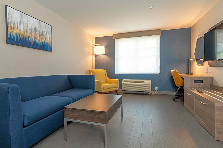 Holiday Inn Express Hotel & Suites Hampton South-Seabrook By IHG