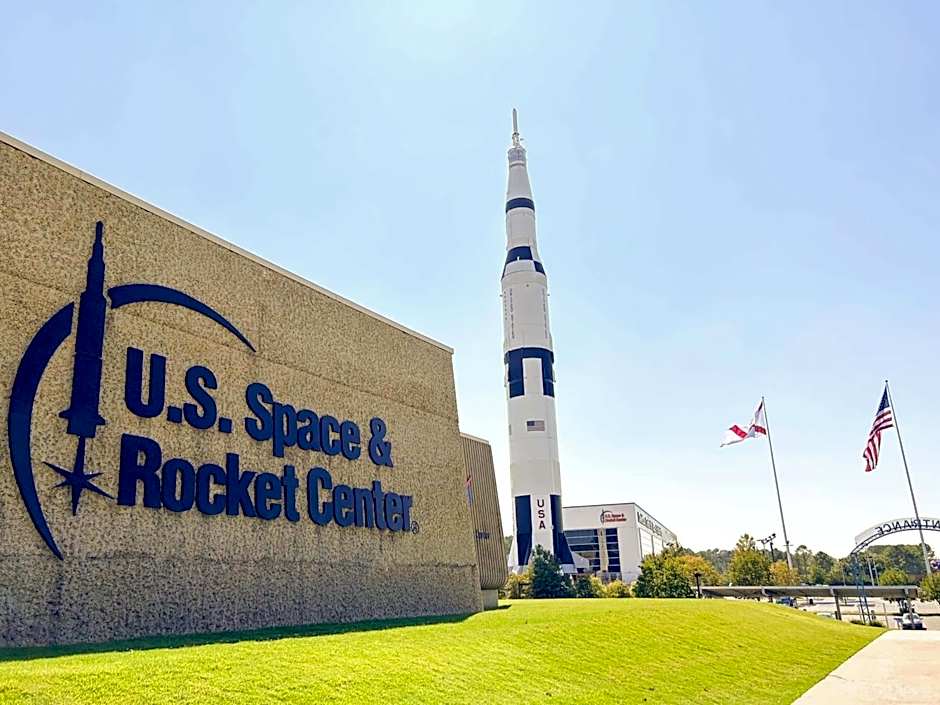 Holiday Inn Express Hotel & Suites Huntsville West - Research Park By IHG