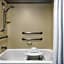 La Quinta Inn & Suites by Wyndham Newark - Elkton