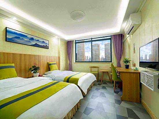 yisuqingju Hotel