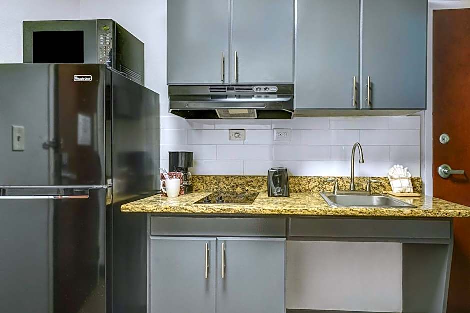 Studio 6 Duluth GA Near Gas South District