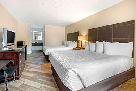 Queen Room with Two Queen Beds - Non-Smoking