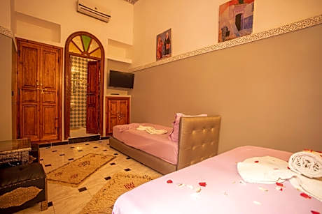 Comfort Triple Room with Shower