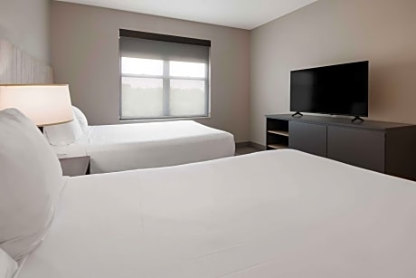 One-Bedroom Suite with Two Queen Beds - Non-Smoking