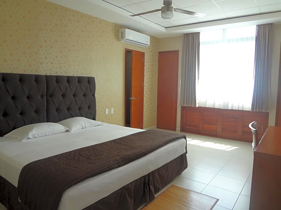 Hotel Civic Express