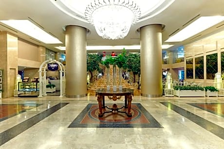 Garden Palace Hotel