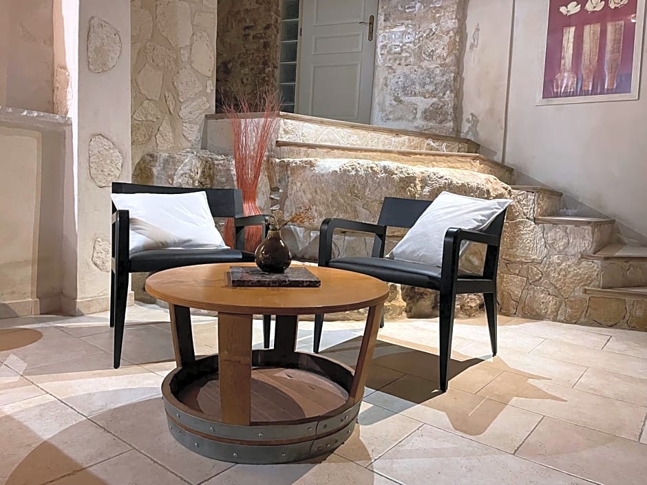 In Provence Hôtel - Expérience Atypique